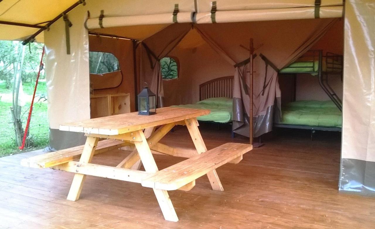 Camping Karavomilos Számi Kültér fotó