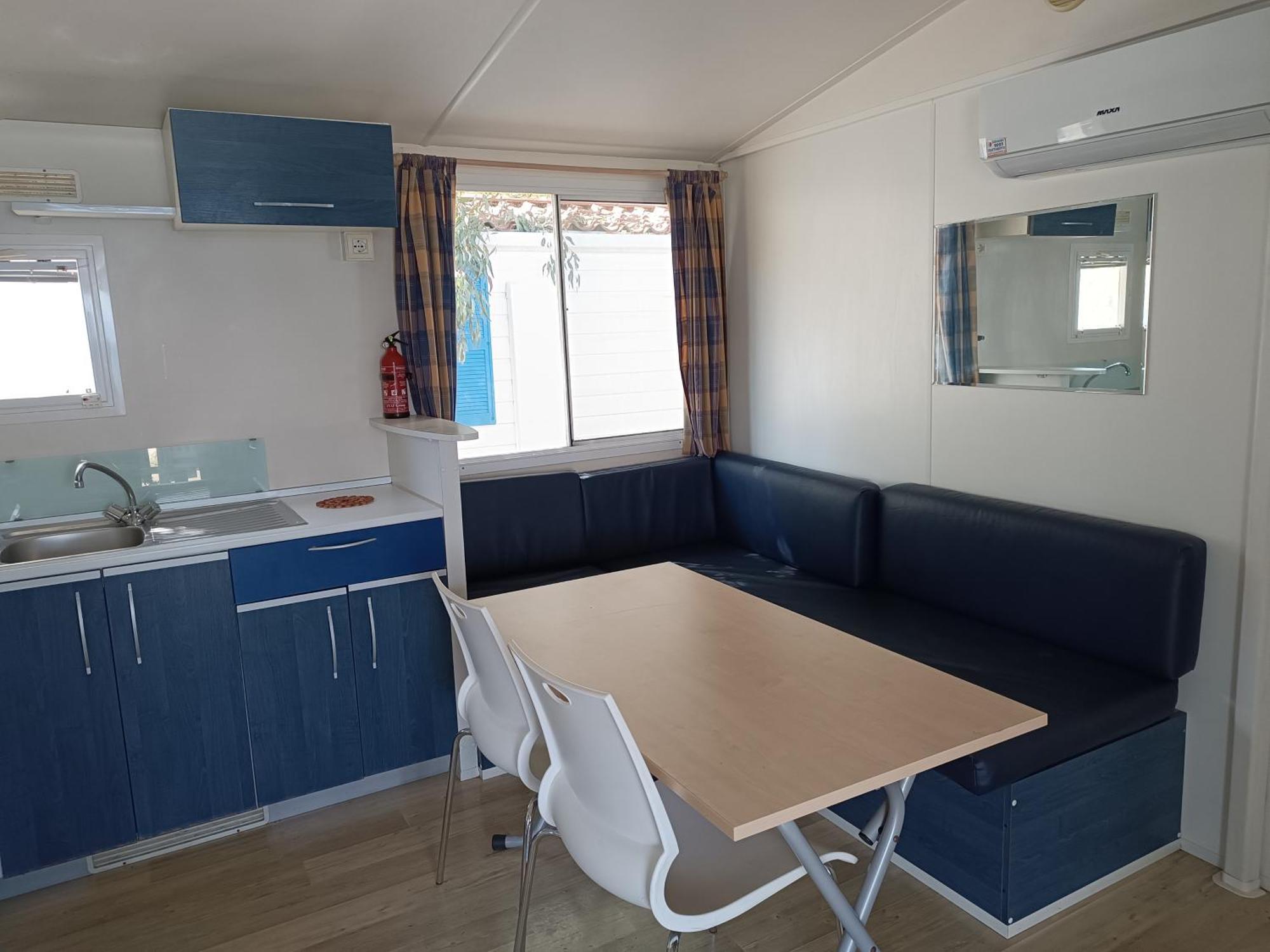 Camping Karavomilos Számi Szoba fotó