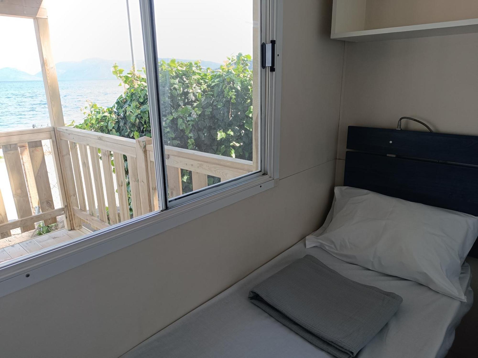 Camping Karavomilos Számi Szoba fotó